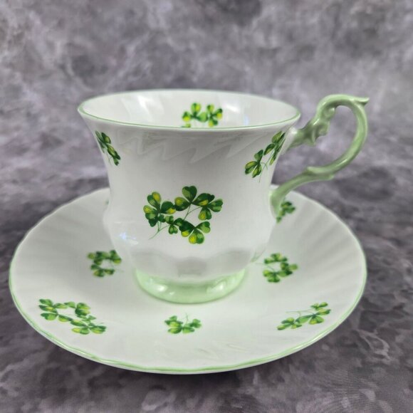 Royal Dover Fine Bone China Shamrock Tea Cup and Saucer Green White Vintage - Picture 1 of 16